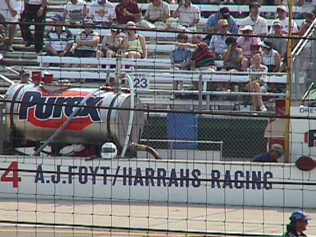 aj-empty-pits.jpg (83662 bytes)